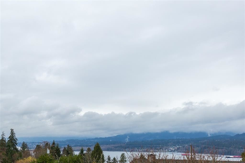 I have sold a property at 7052 SIERRA DR in Burnaby
